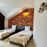 Brilliance Hotel