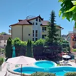 Brilliance Hotel