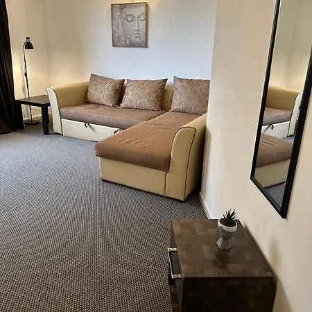 Отель Brilliance 3*