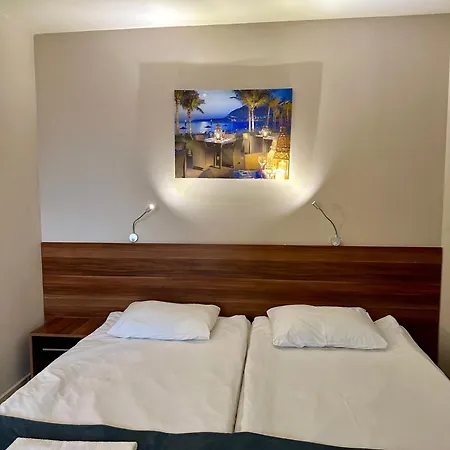 Brilliance 3* Варна