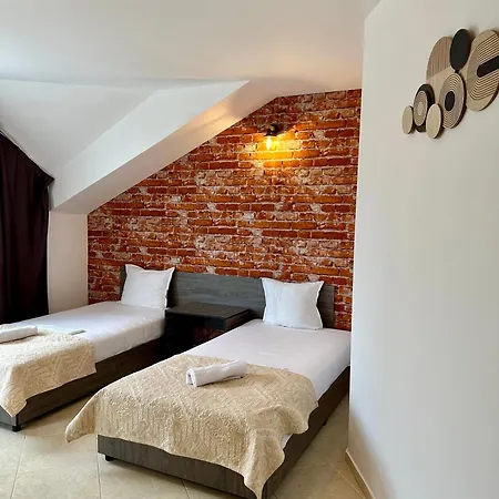 Brilliance Отель