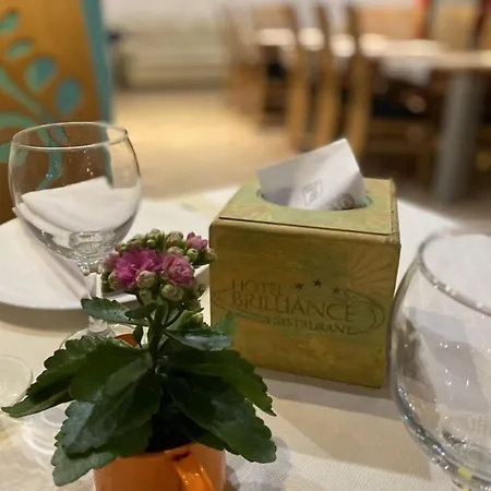 Brilliance Hotel 3*