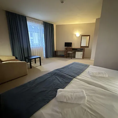 Brilliance Hotel 3*